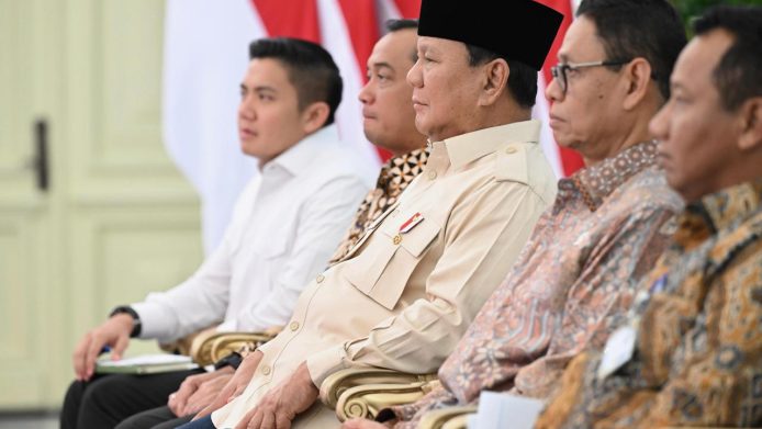 presiden-resmikan-produksi-perdana-lapangan-minyak-forel-dan-terubuk-di-natuna-16052025-162445
